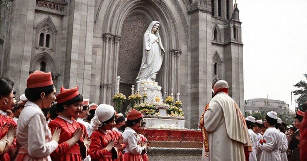 Vietnamese Catholics in traditional attire at a Marian Congress in Saigon, 1959, with clergy and a cardinal legate representing John XXIII's false authority.